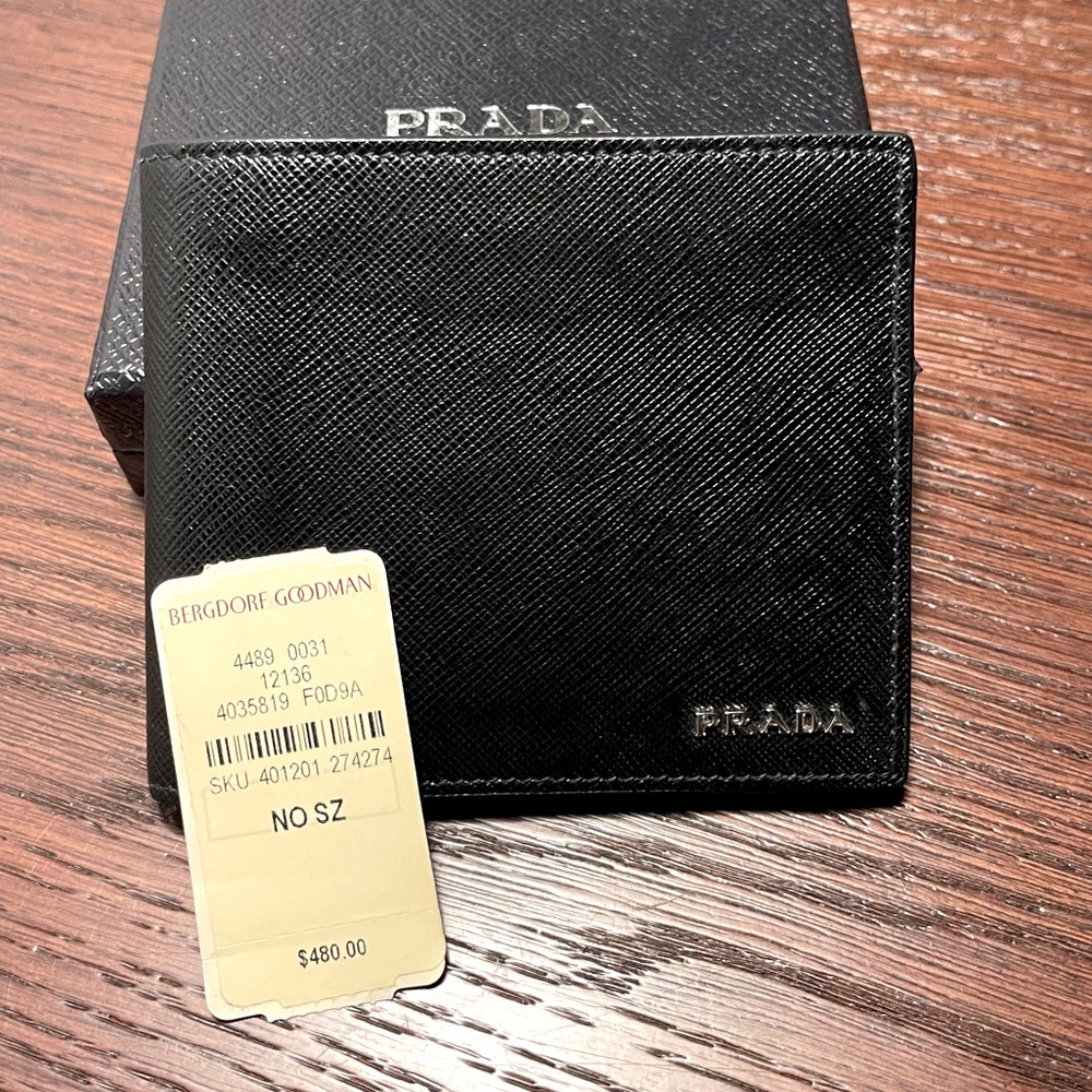 Prada full size safiani leather wallet